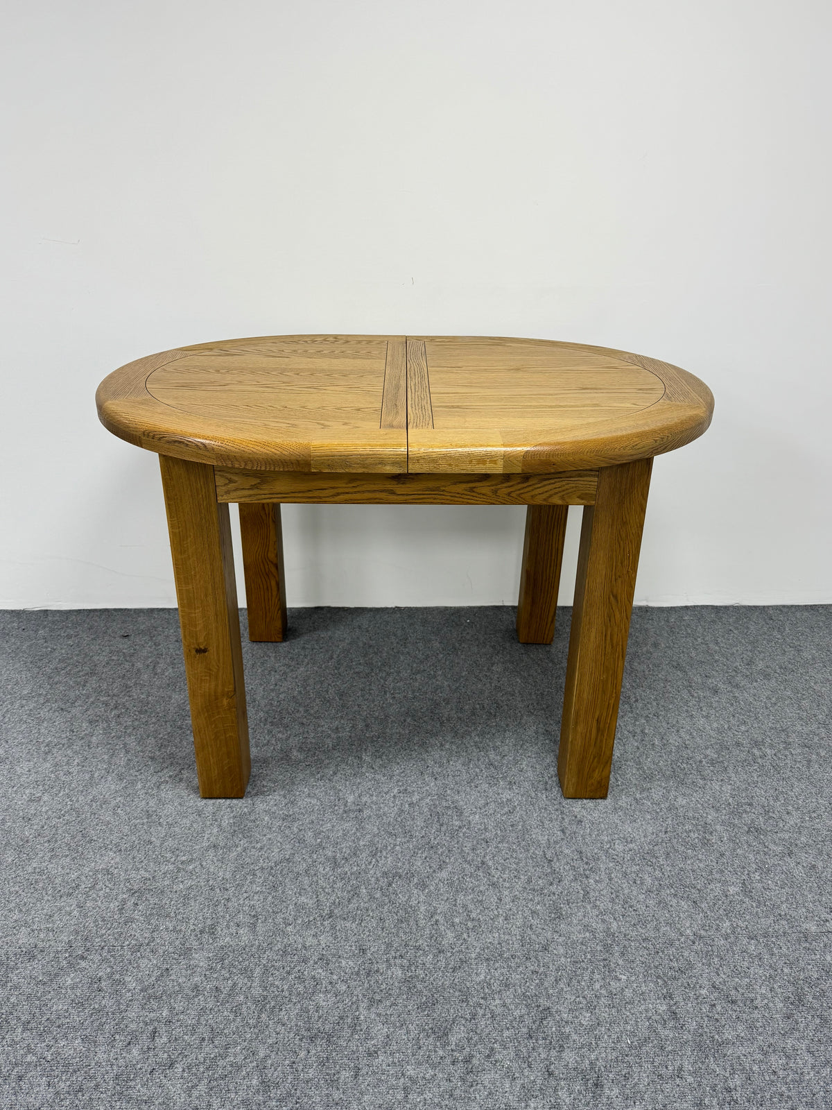Oak Oval 1.2m Extending Dining Table & 4 Chairs