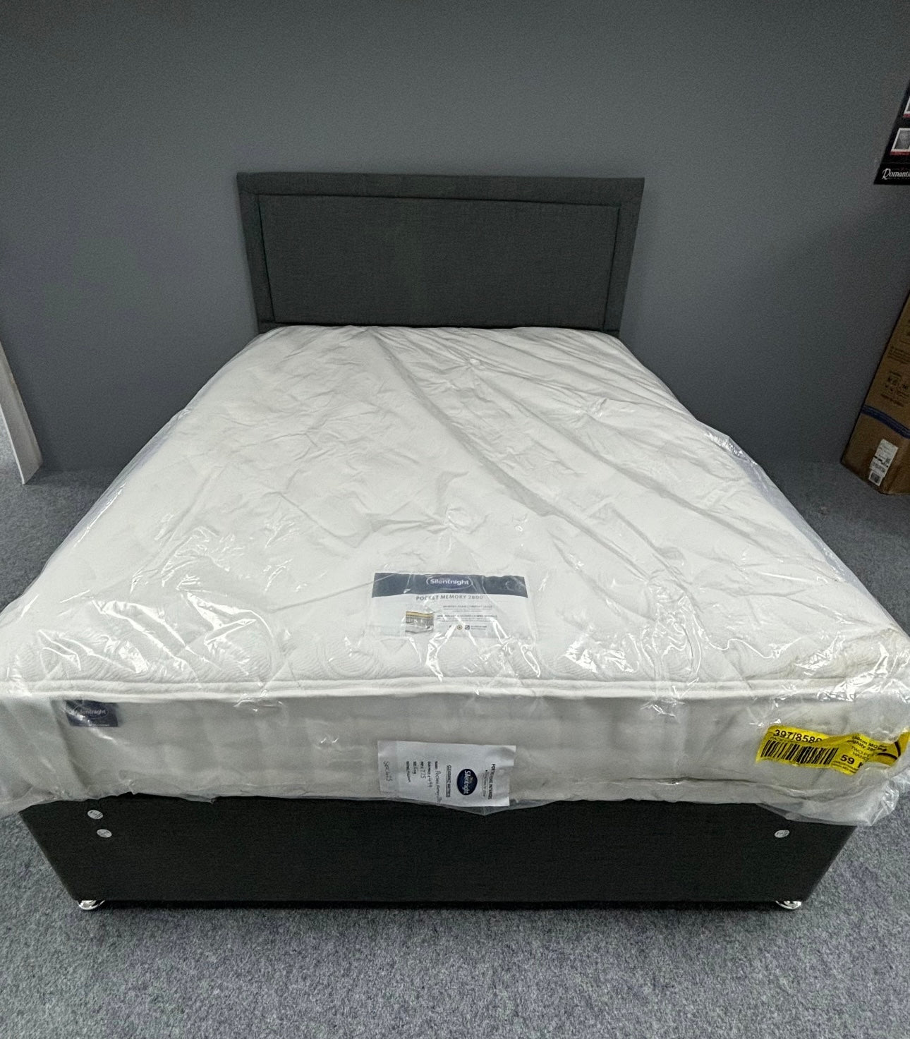 6ft Silentnight 2800 Pocket Memory Clearance Mattress