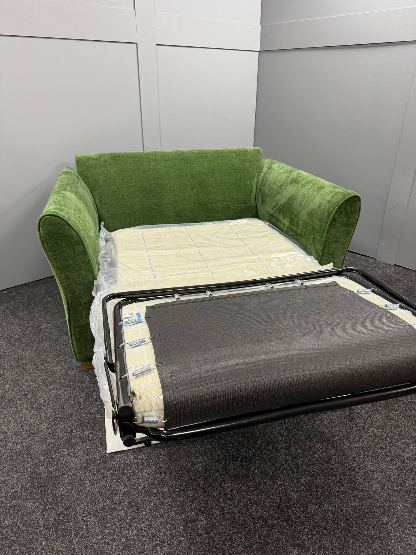 Fairfield Chair - 80cm Sofabed - EX DISPLAY
