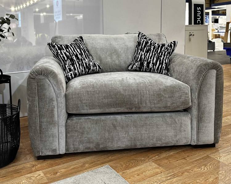 Utopia Arm Chair