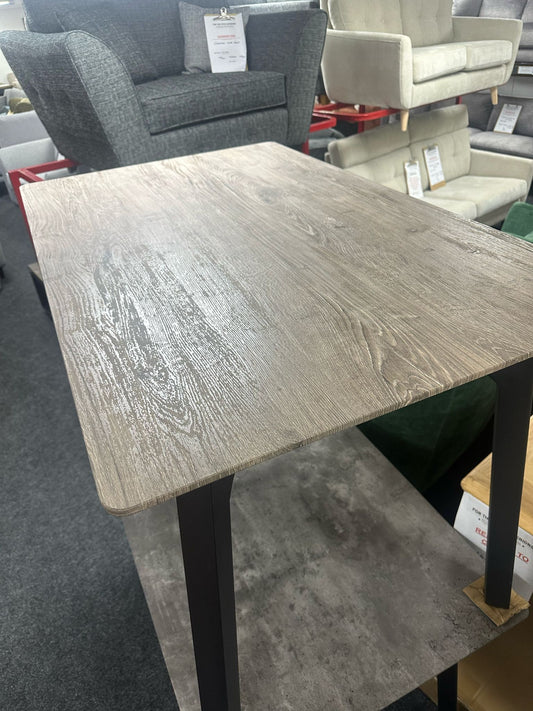 Clearance Oak Small Style Table