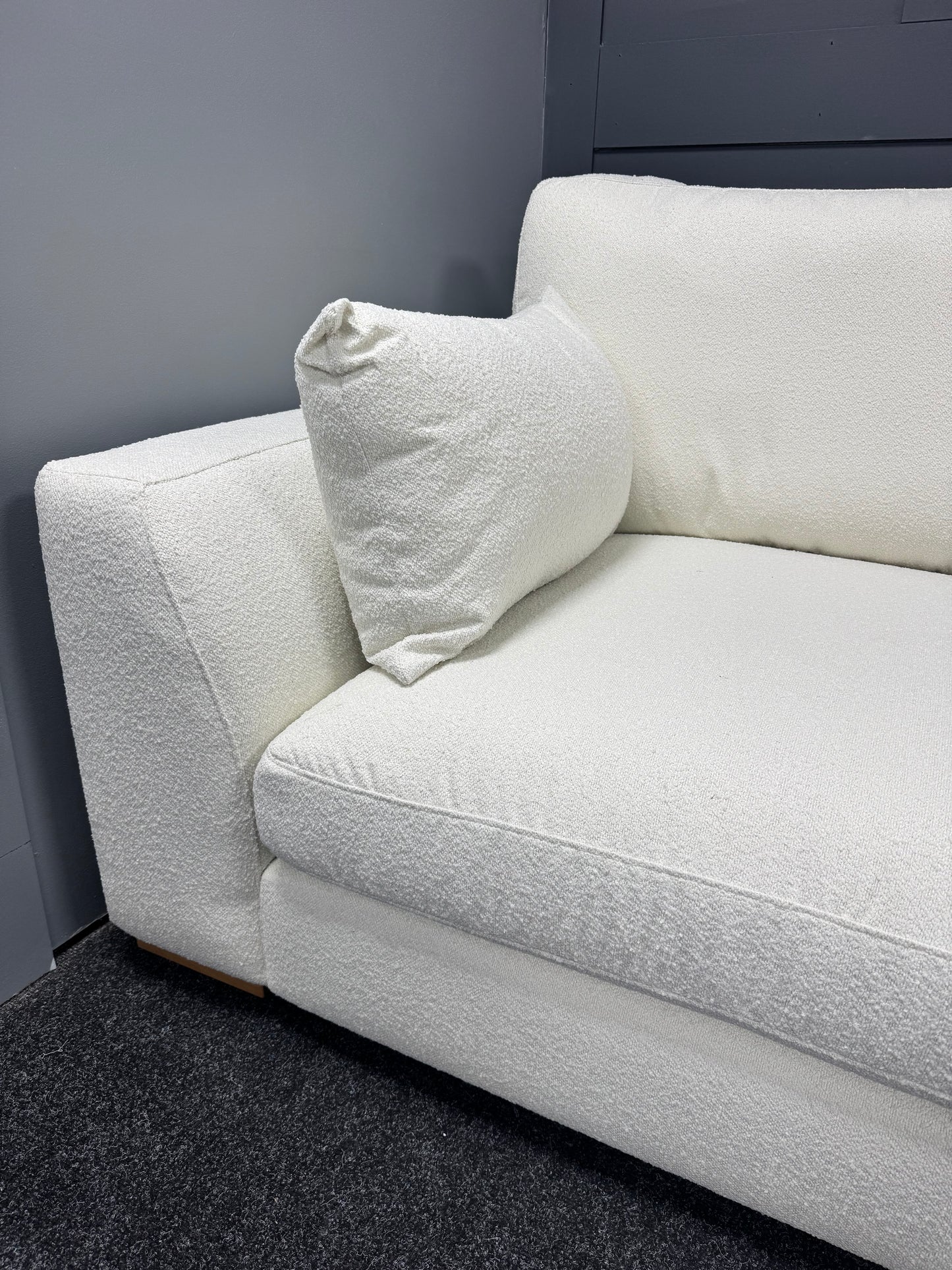 Ivory RHF Chaise Sofa (Right Hand Facing)