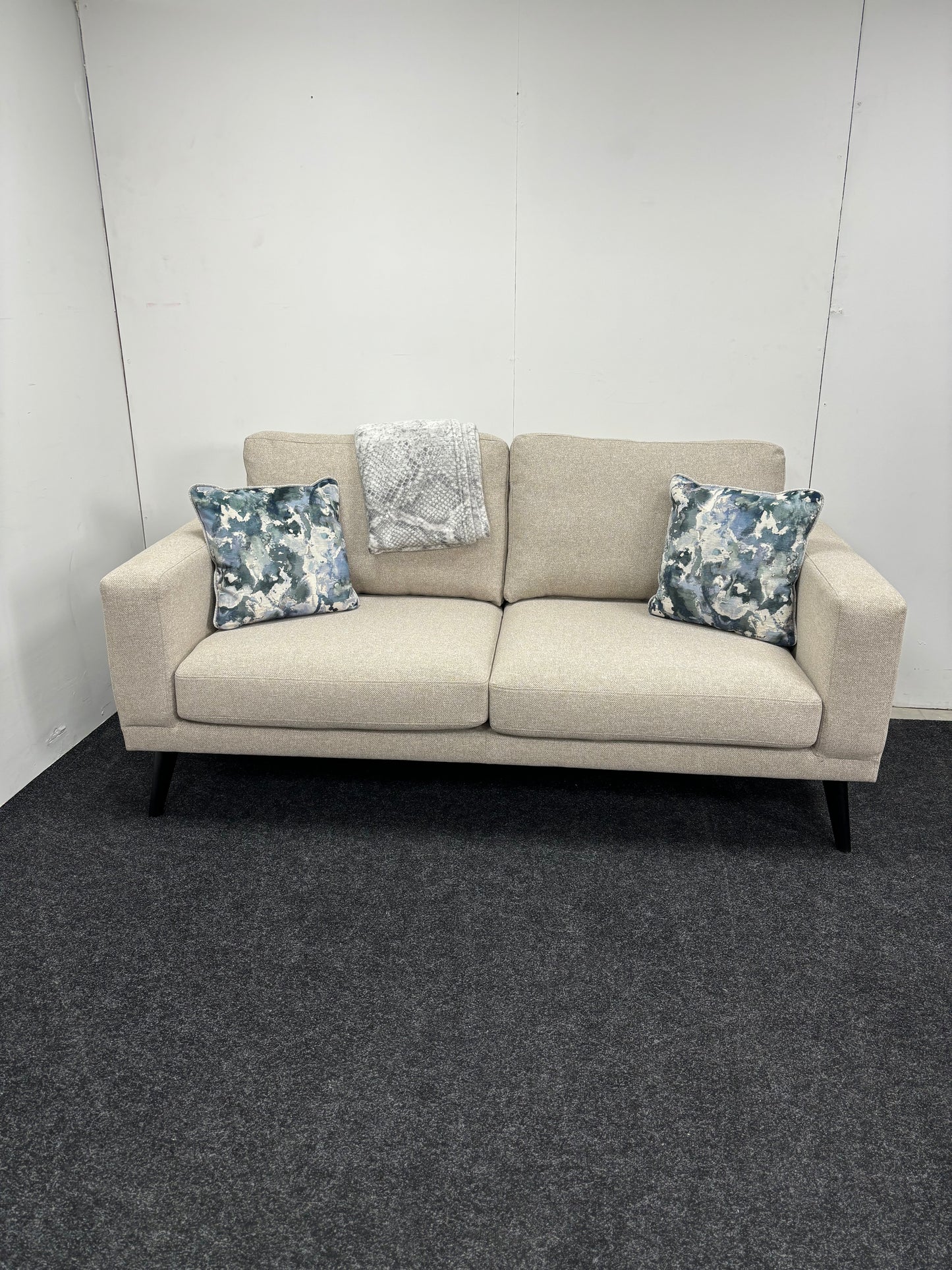 Longridge Medium Sofa (3 Seater)