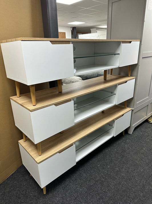 Clearance White Large Tv Unit With Glass Shelves
