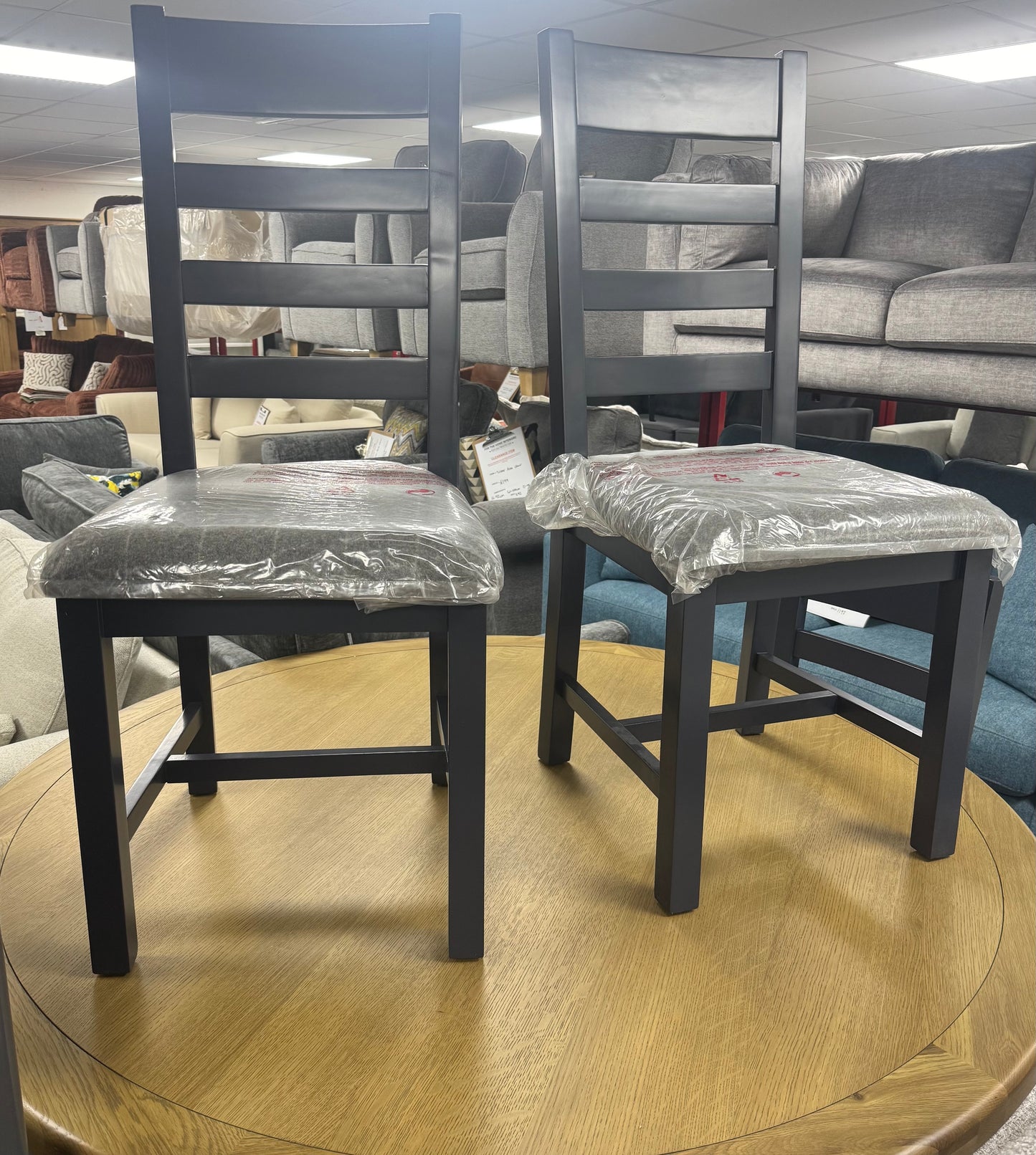 Clearance Blue Round Dining Table & 4 Chairs