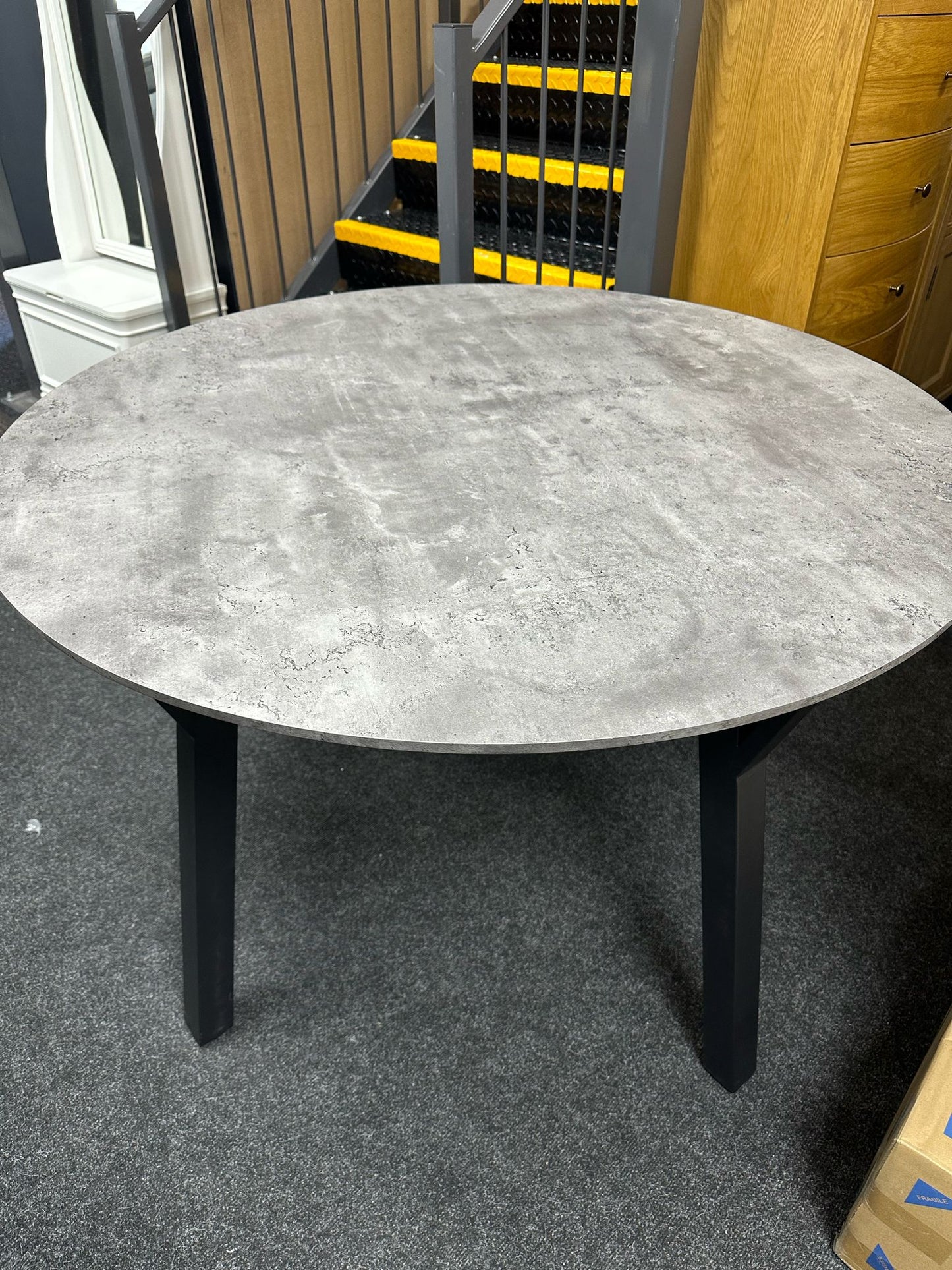 Clearance Concrete 1.1m Round Table