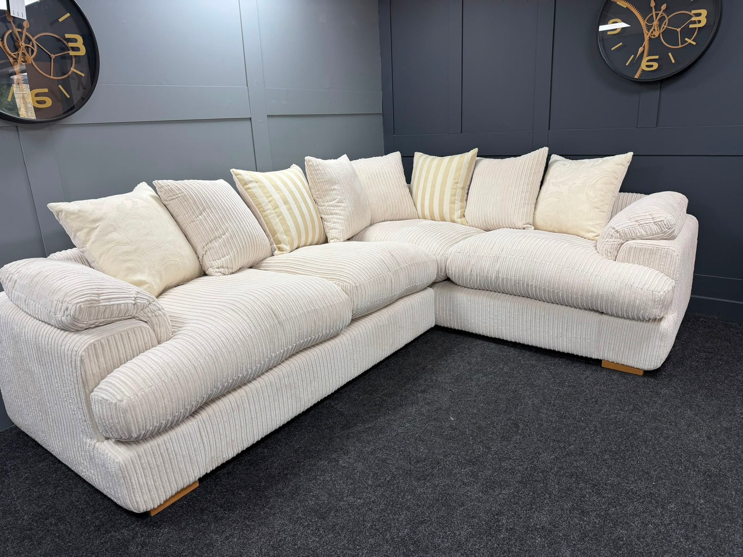 Cream RHF 2 On 1 Corner Sofa (Right Hand Facing)
