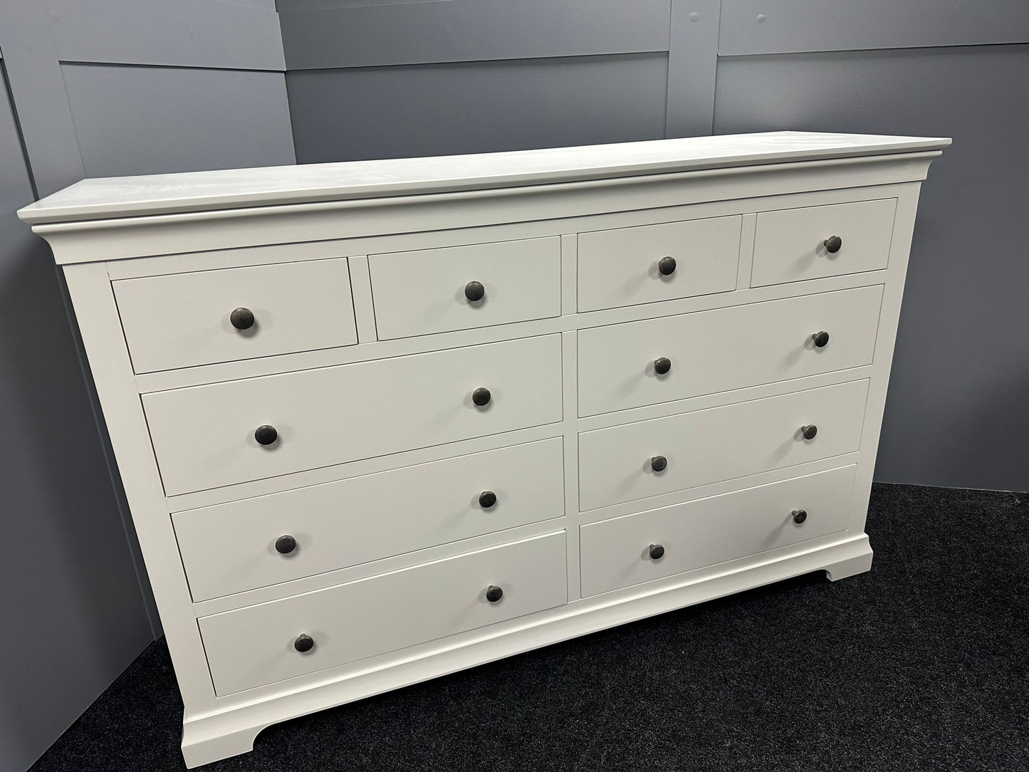 Warm White 10 Drawer Chest Of Drawers