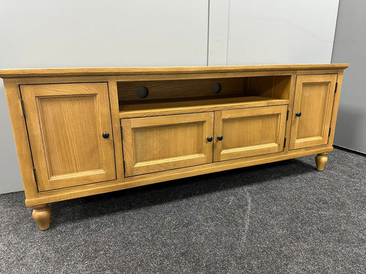 Mellow Oak TV Unit