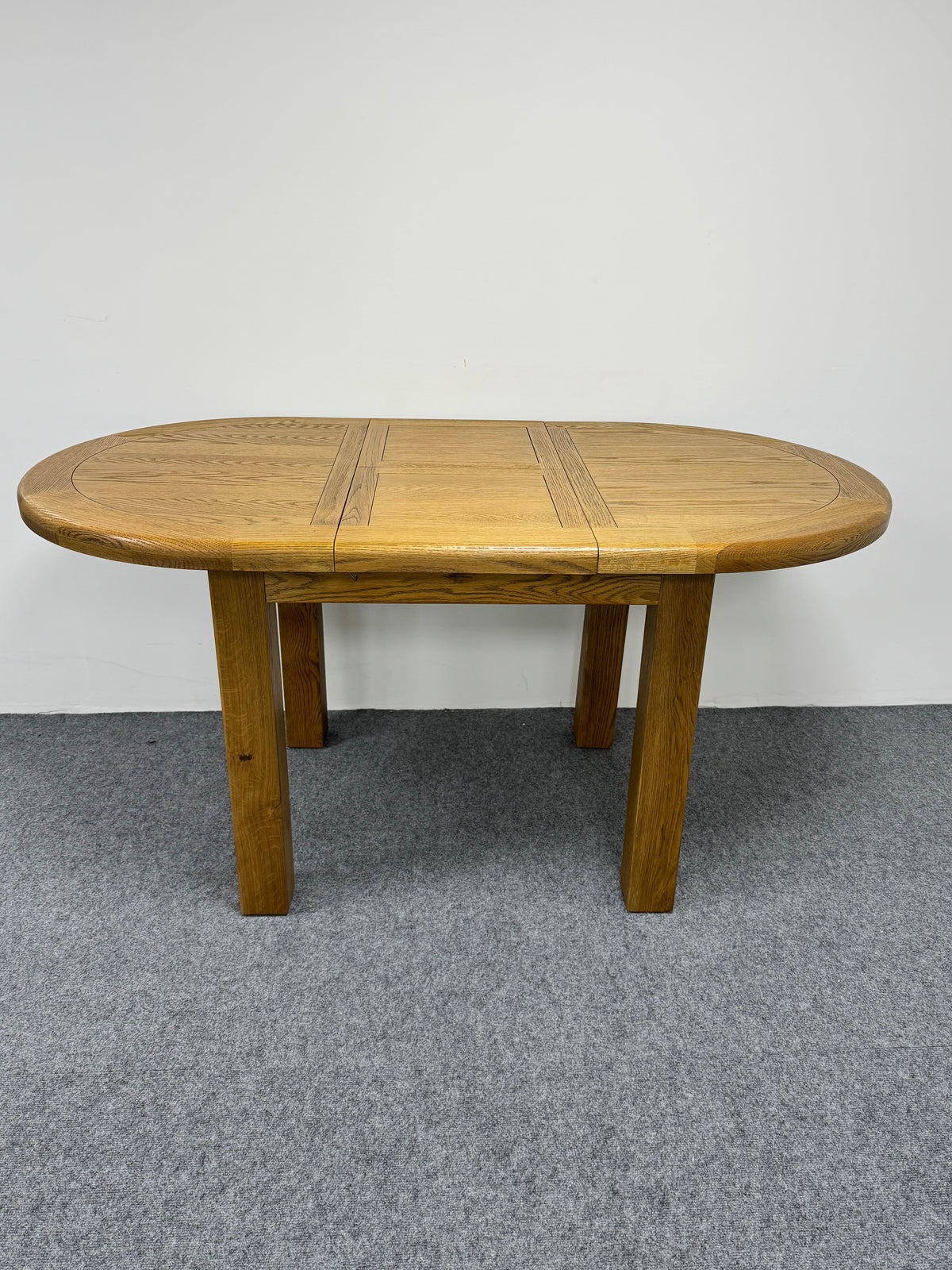 Oak Oval 1.2m Extending Dining Table & 4 Chairs