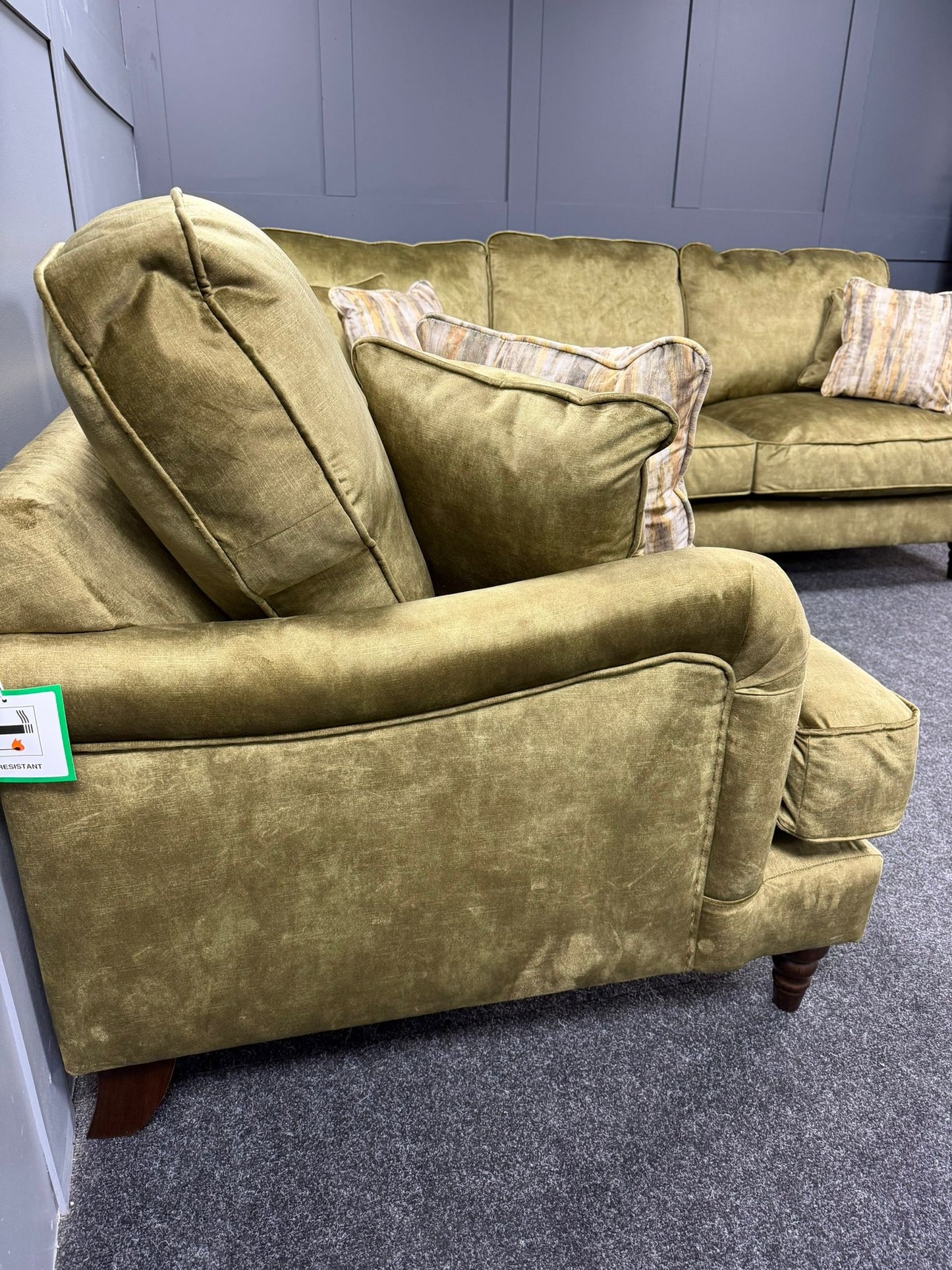 Beatrix 2 on 2 Corner Sofa - Green - EX DISPLAY
