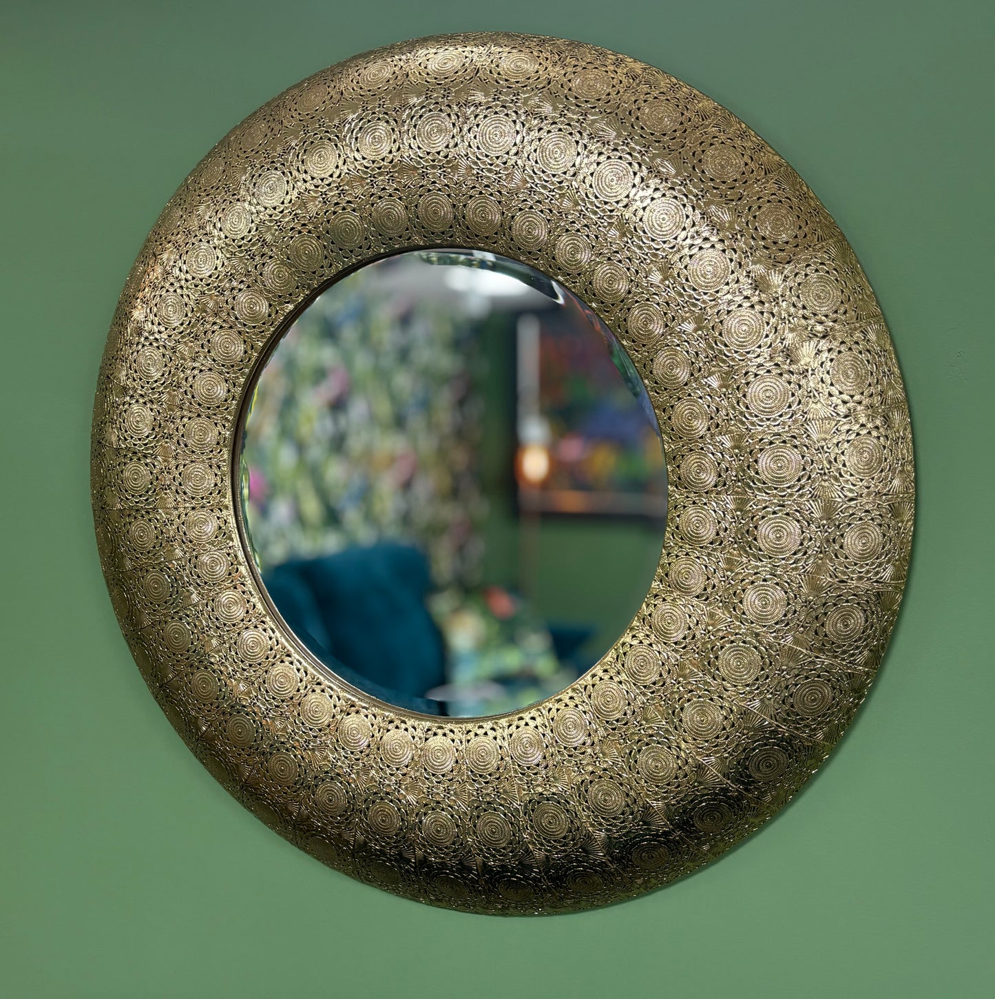 Gold Round Detailed Mirror