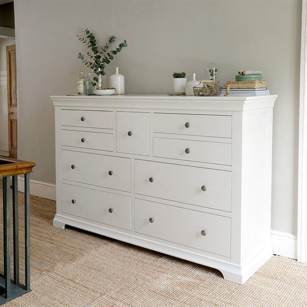 White 9 Drawer Chest