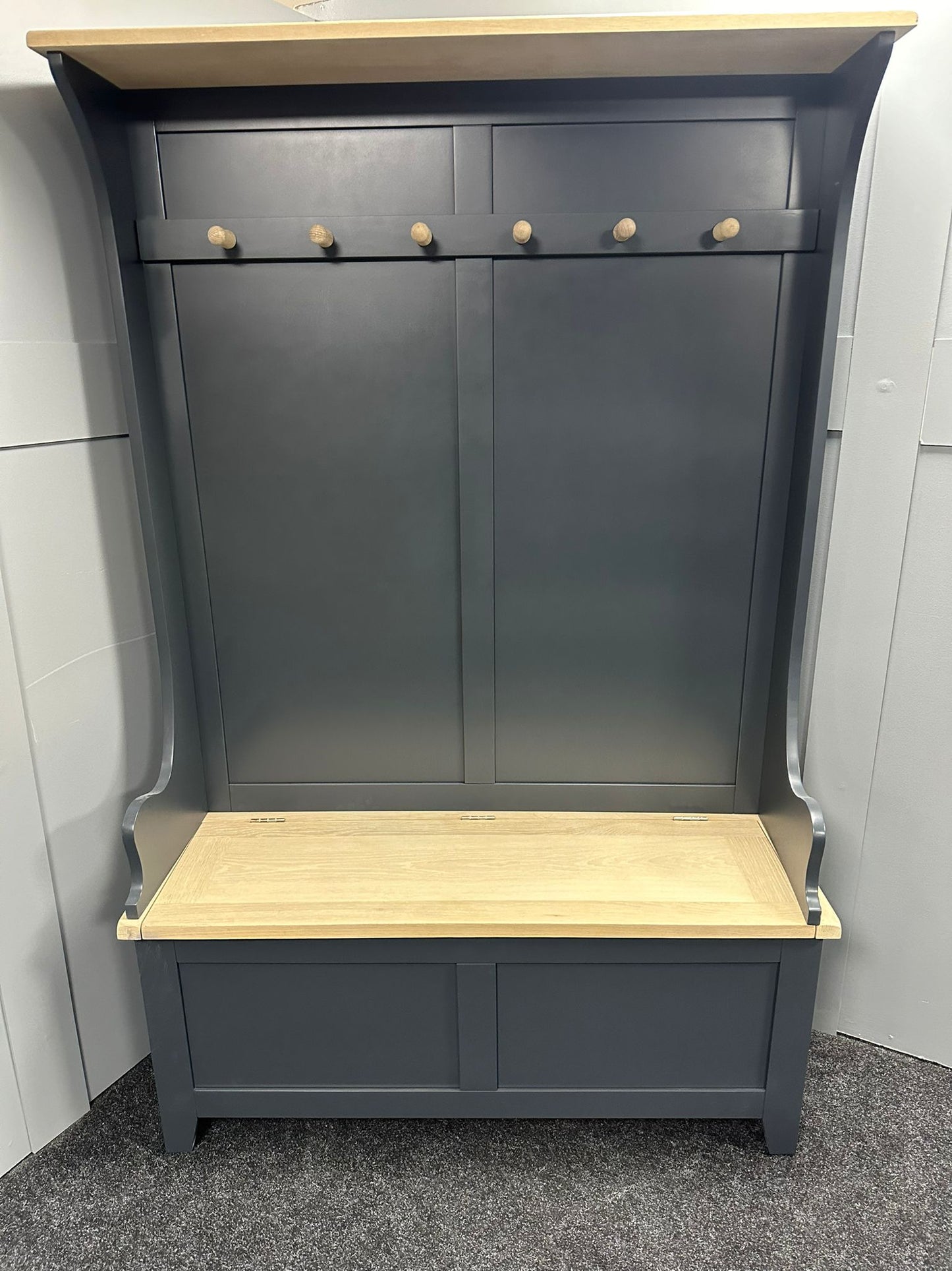Charcoal Hallway Tidy
