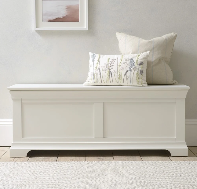 White Blanket Box