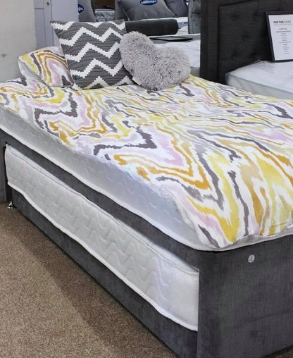 Trundle Guest Bed (2 Matts Included) For The Home Interiors